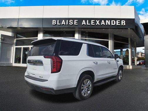 2021 GMC Yukon SLT