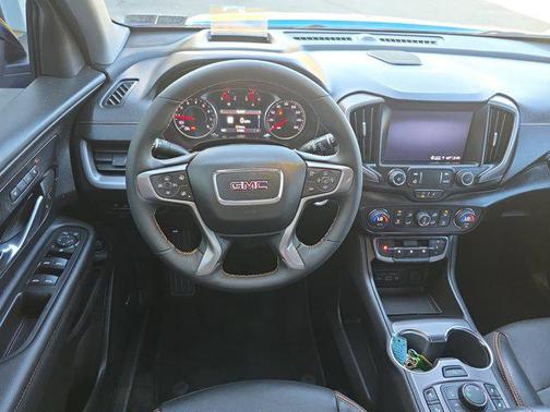 2024 GMC Terrain AWD AT4