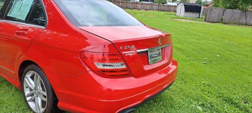 2013 Mercedes-Benz C-Class C 250 Luxury 4dr Sedan