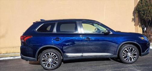 2018 Mitsubishi Outlander ES