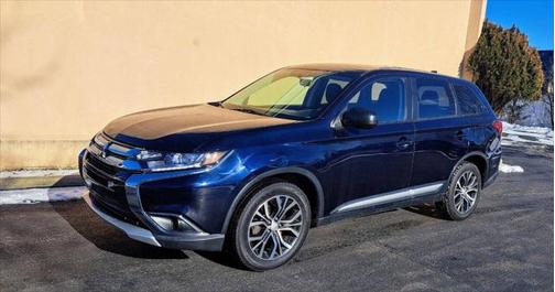 2018 Mitsubishi Outlander ES