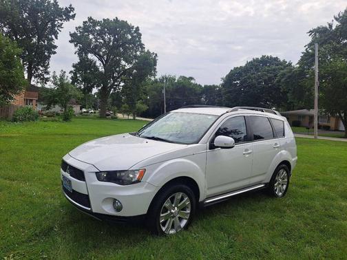 2012 Mitsubishi Outlander SE