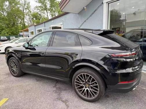 2022 Porsche Cayenne S
