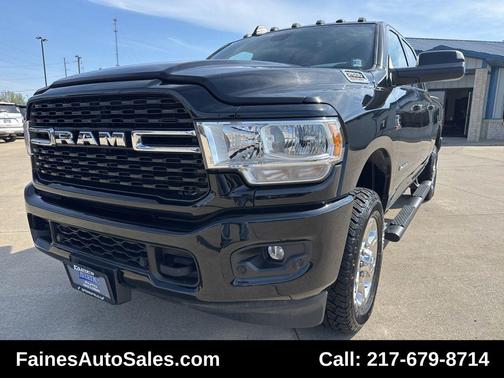 2022 RAM 2500 Big Horn Crew Cab 4x4 6'4' Box