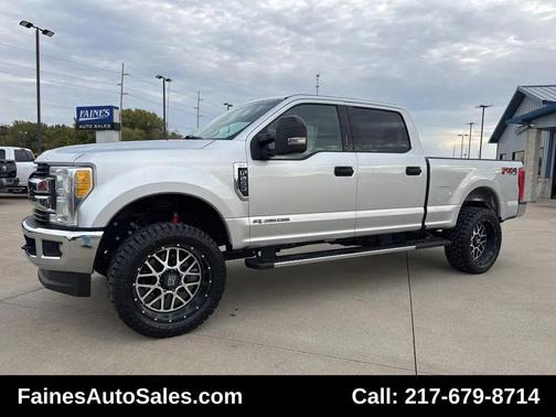 Ingot Silver 2017 Ford F-250 XLT