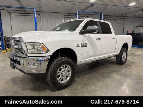 2018 RAM 2500 Laramie Crew Cab 4x4 6'4' Box