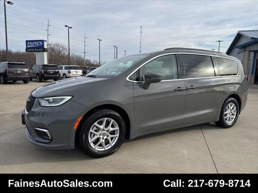 2022 Chrysler Pacifica Touring L