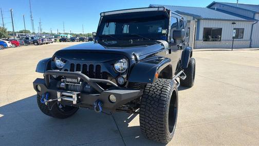 Black Clearcoat 2016 Jeep Wrangler Unlimited Sahara