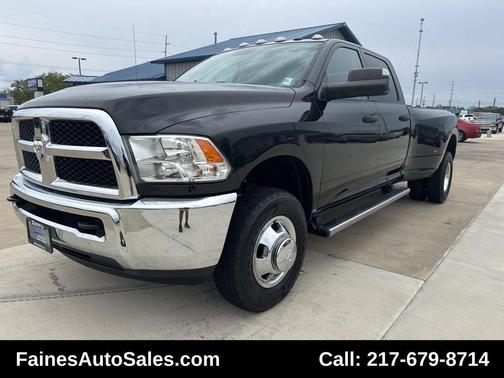 2018 RAM 3500 Tradesman Crew Cab 4x4 8' Box