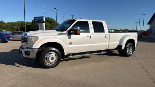 White Platinum Metallic Tri-Coat 2016 Ford F-350 Platinum