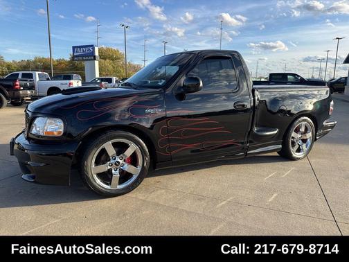 2002 Ford F-150 Lightning