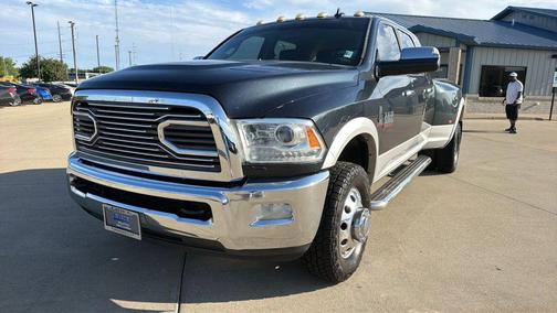 Maximum Steel Metallic Clearcoat 2013 RAM 3500 Laramie