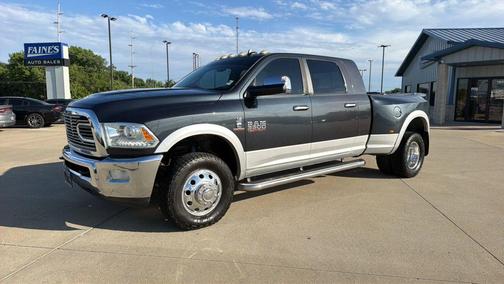 Maximum Steel Metallic Clearcoat 2013 RAM 3500 Laramie