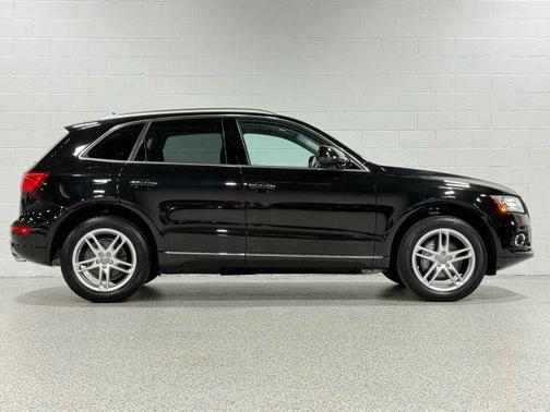 2016 Audi Q5 2.0T Premium Plus