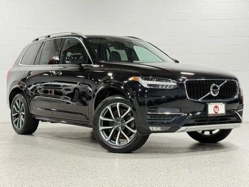 2018 Volvo XC90 T5 Momentum