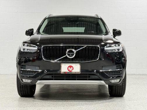 2018 Volvo XC90 T5 Momentum