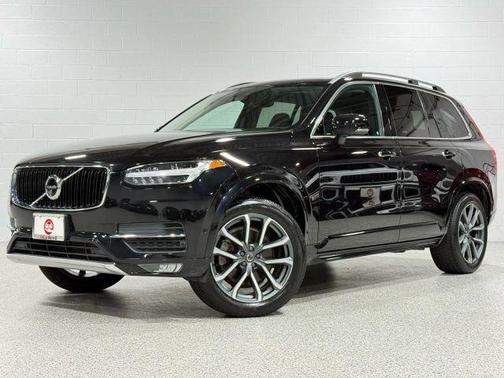 2018 Volvo XC90 T5 Momentum