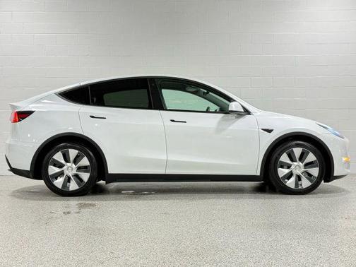 2020 Tesla Model Y Long Range