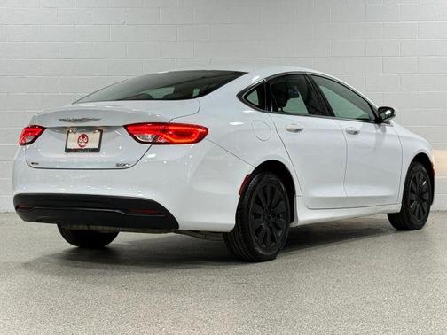 White 2017 Chrysler 200 LX