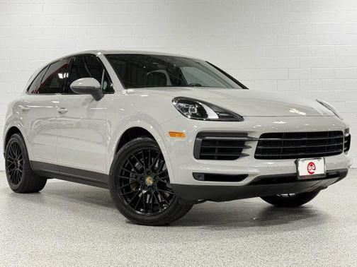 2021 Porsche Cayenne Base