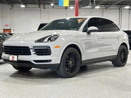 2021 Porsche Cayenne Base