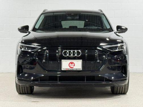 2021 Audi e-tron Premium