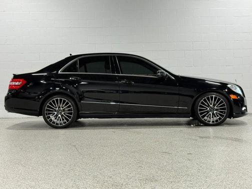 Black 2011 Mercedes-Benz E-Class E 350 4MATIC