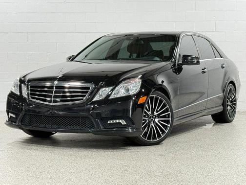 Black 2011 Mercedes-Benz E-Class E 350 4MATIC