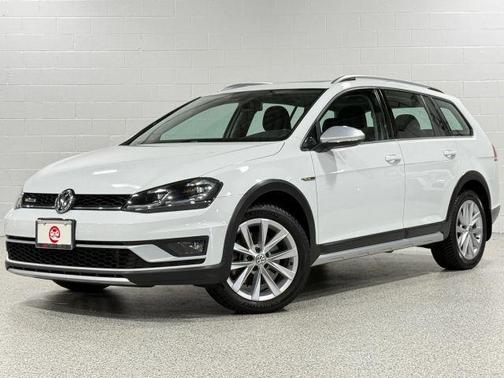 2017 Volkswagen Golf Alltrack TSI SE