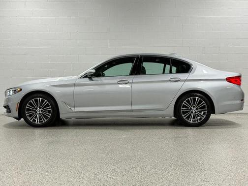 Silver 2019 BMW 530 i xDrive