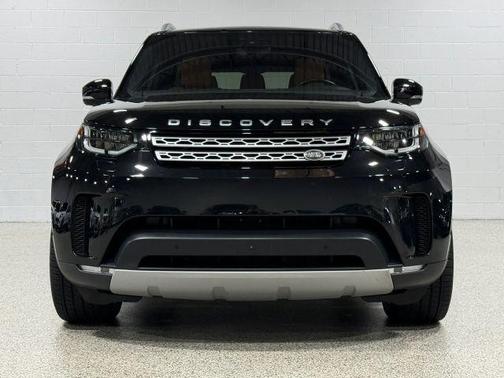 Santorini Black 2020 Land Rover Discovery HSE LUXURY