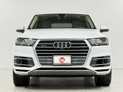 2019 Audi Q7 55 Prestige
