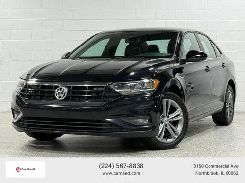 Deep Black Pearl Effect 2019 Volkswagen Jetta 1.4T R-Line