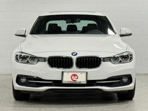 White 2018 BMW 330 i xDrive