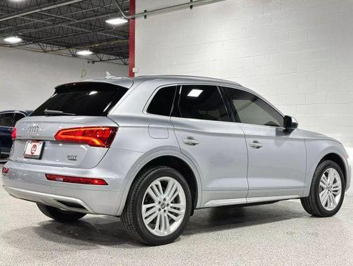 2018 Audi Q5 2.0T Premium Plus