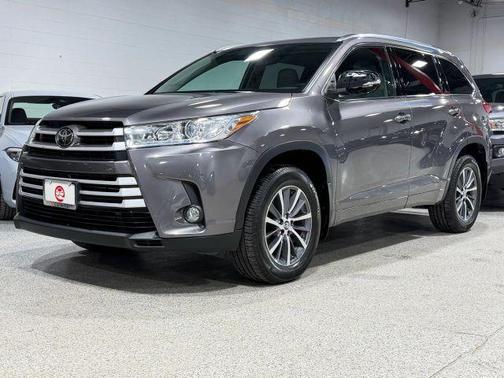 2018 Toyota Highlander SE