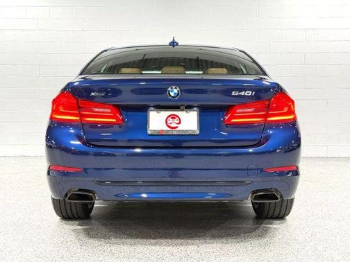 2018 BMW 540 i xDrive