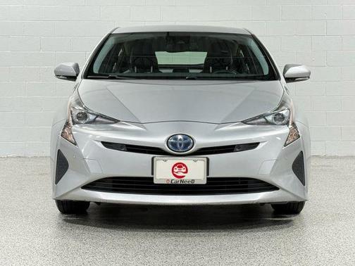 2017 Toyota Prius One