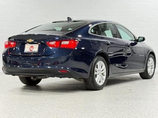 2017 Chevrolet Malibu Hybrid 