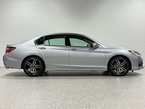 2017 Honda Accord Touring