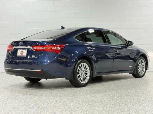 2018 Toyota Avalon Hybrid Limited