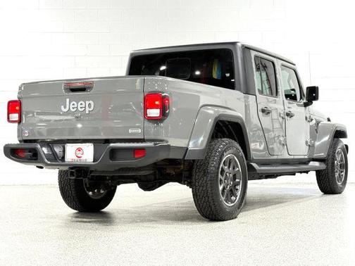 2021 Jeep Gladiator Overland