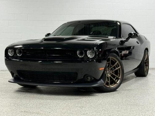 Black 2019 Dodge Challenger R/T Scat Pack