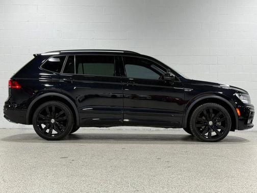 2021 Volkswagen Tiguan 2.0T SE R-Line Black