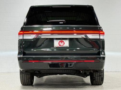 2022 Lincoln Navigator Black Label