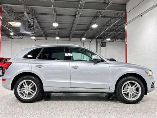 2016 Audi Q5 2.0T Premium Plus
