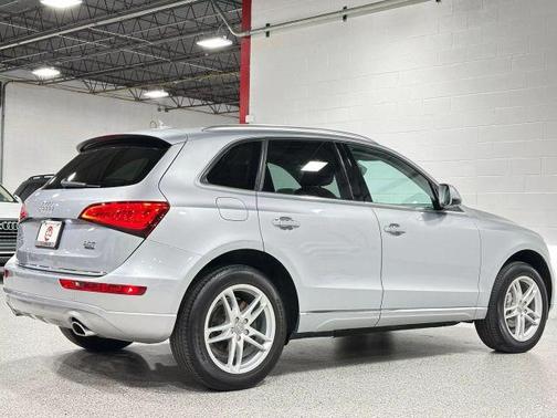 2016 Audi Q5 2.0T Premium Plus