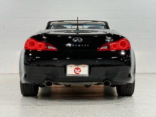 2011 INFINITI G37 Base