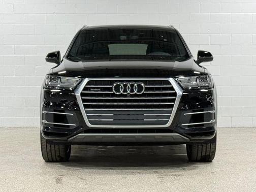 2019 Audi Q7 55 Premium Plus