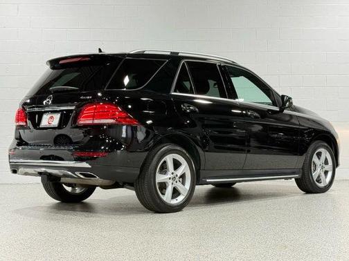 2019 Mercedes-Benz GLE 400 Base 4MATIC